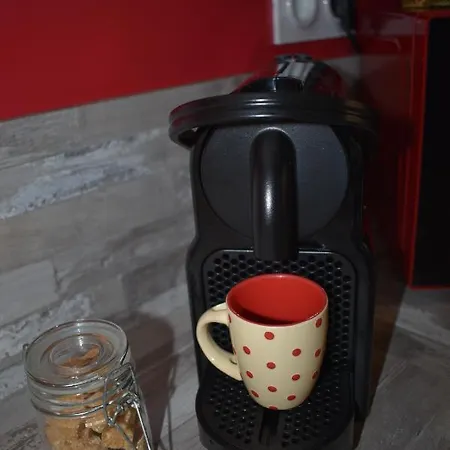 Le Nidouye 2 Adultes Uniquement A Lary Soulan Apartment