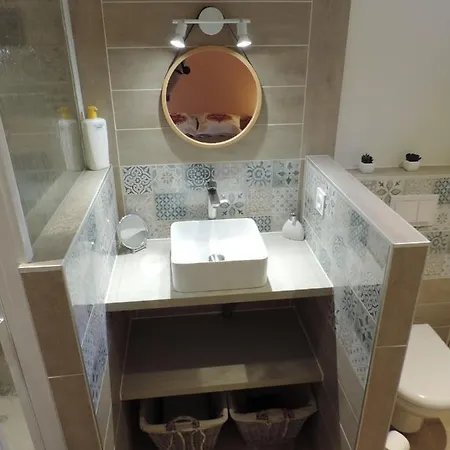 Apartment Le Nidouye 2 Adultes Uniquement A Lary Soulan *