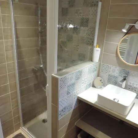 Le Nidouye 2 Adultes Uniquement A Lary Soulan Apartment
