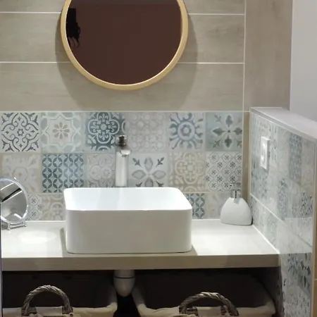 Apartment Le Nidouye 2 Adultes Uniquement A Lary Soulan