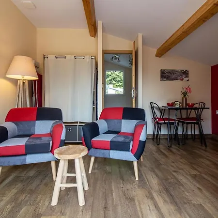 Apartment Le Nidouye 2 Adultes Uniquement A Lary Soulan Saint-Lary-Soulan